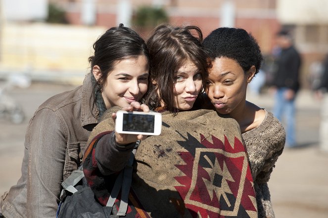 Walking Dead - Päätepiste - Kuvat kuvauksista - Alanna Masterson, Lauren Cohan, Sonequa Martin-Green