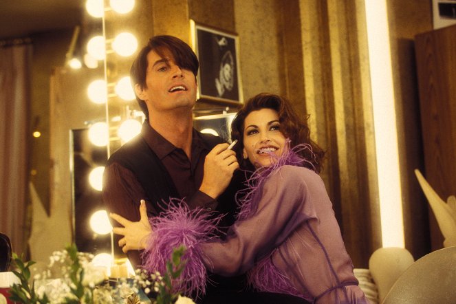 Showgirls - De la película - Kyle MacLachlan, Gina Gershon