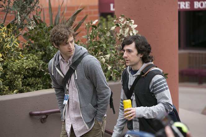 Silicon Valley - Season 1 - Produit minimum viable - Film - Thomas Middleditch, Josh Brener