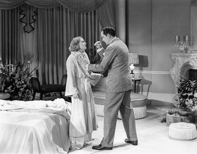 Semmi sem szent - Filmfotók - Carole Lombard, Fredric March