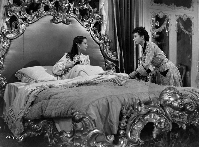 Ein Herz und eine Krone - Filmfotos - Audrey Hepburn, Margaret Rawlings