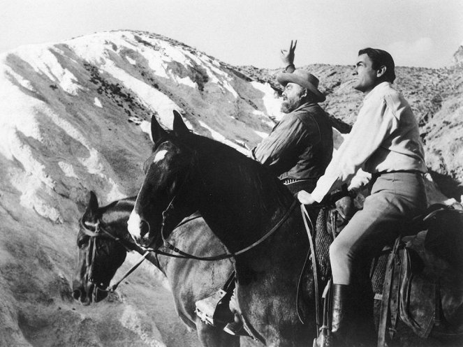 Idegen a cowboyok között - Filmfotók - Burl Ives, Gregory Peck
