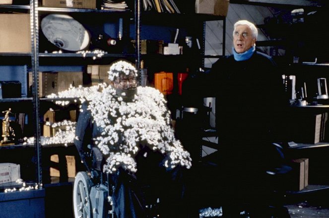 The Naked Gun 2 1/2: The Smell of Fear - Photos - Richard Griffiths, Leslie Nielsen