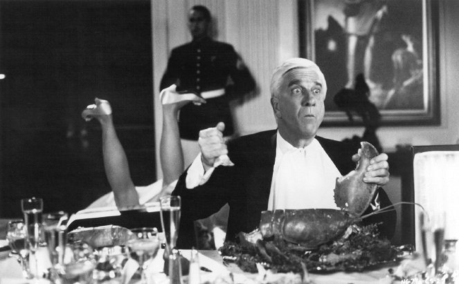The Naked Gun 2 1/2: The Smell of Fear - Photos - Leslie Nielsen
