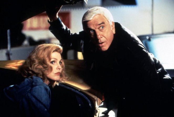 Bláznivá střela 33 a 1/3: Poslední trapas - Z filmu - Priscilla Presley, Leslie Nielsen