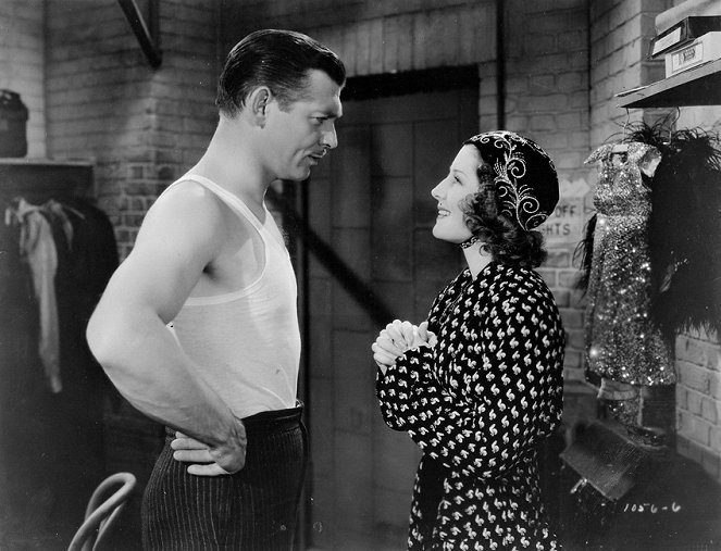 Mitt i Europa - Kuvat elokuvasta - Clark Gable, Norma Shearer