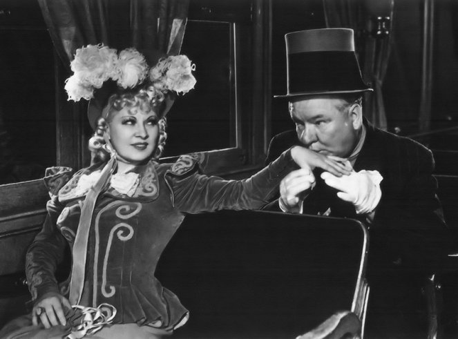 Veijari Villissä lännessä - Kuvat elokuvasta - Mae West, W.C. Fields