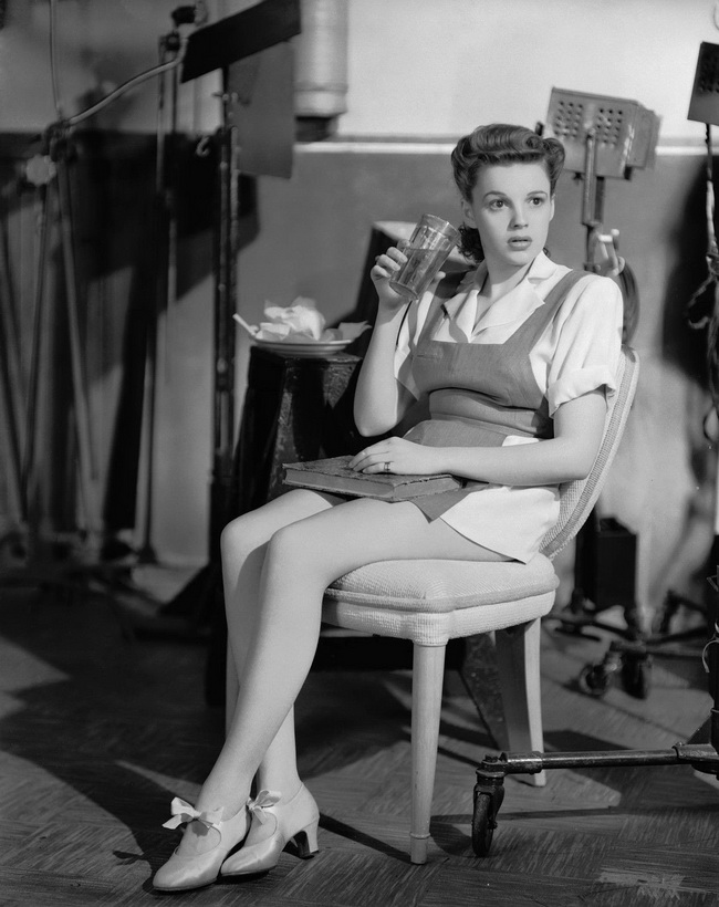 Revyytyttö - Kuvat kuvauksista - Judy Garland