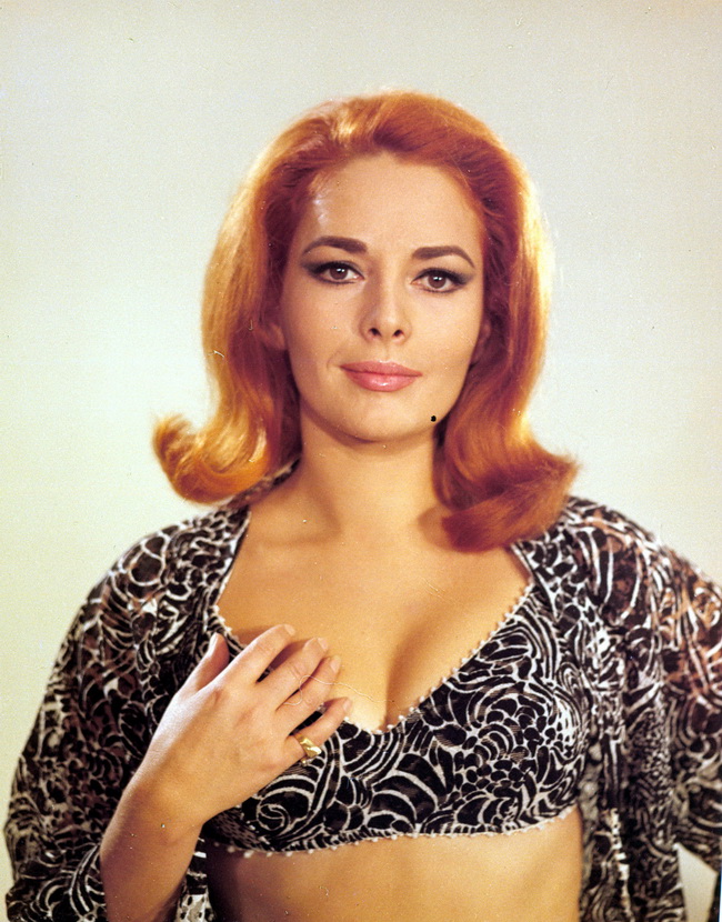 James Bond 007 - Man lebt nur zweimal - Werbefoto - Karin Dor