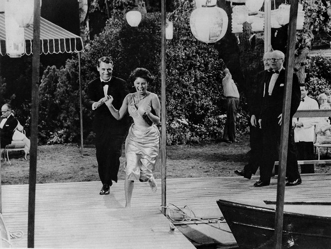 La Péniche du bonheur - Film - Sophia Loren, Cary Grant