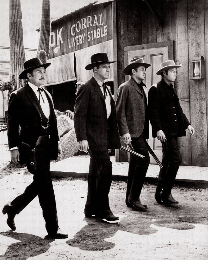 Pojedynek w Corralu O.K. - Z filmu - Kirk Douglas, Burt Lancaster, John Hudson, DeForest Kelley