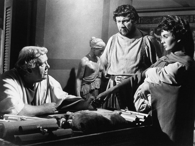 Spartacus - Filmfotos - Charles Laughton, Peter Ustinov, Jean Simmons