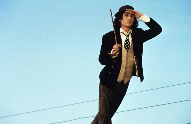 Benny y Joon, el amor de los inocentes - Promoción - Johnny Depp