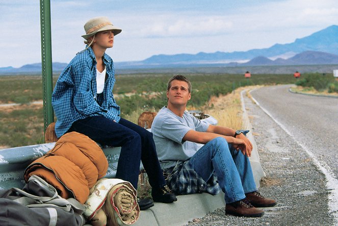 Mad Love - Photos - Drew Barrymore, Chris O'Donnell