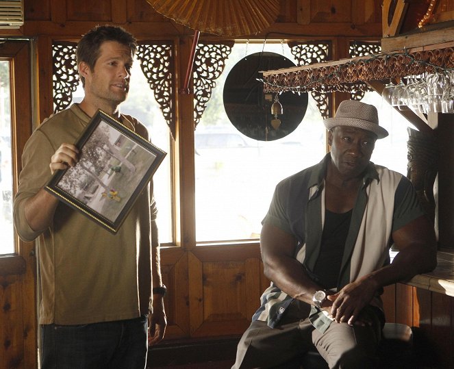 The Finder - Life After Death - Photos - Geoff Stults, Michael Clarke Duncan