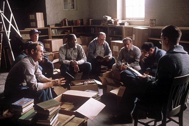 Vykoupení z věznice Shawshank - Z filmu - William Sadler, Morgan Freeman