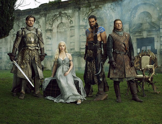 Game of Thrones - Season 1 - Promokuvat - Nikolaj Coster-Waldau, Emilia Clarke, Jason Momoa, Sean Bean
