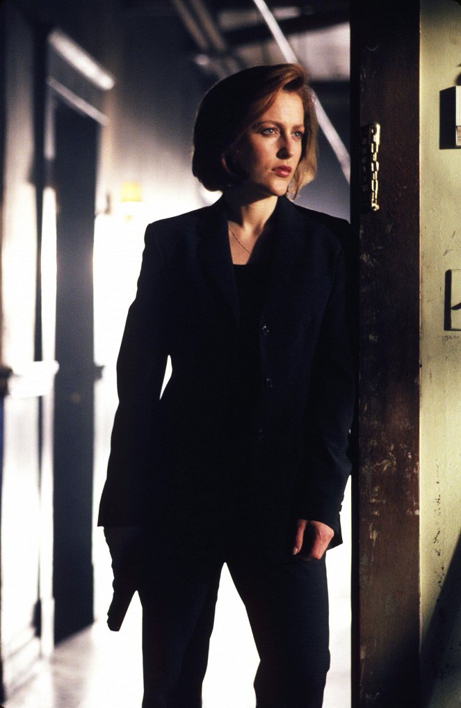 The X-Files - The Goldberg Variation - Photos - Gillian Anderson