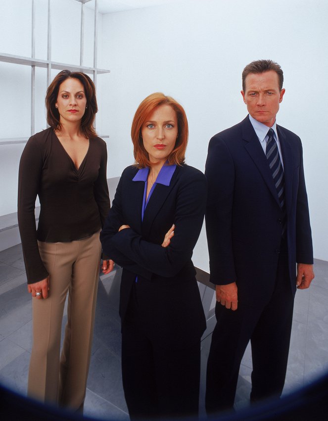 The X-Files - Season 9 - Promo - Annabeth Gish, Gillian Anderson, Robert Patrick