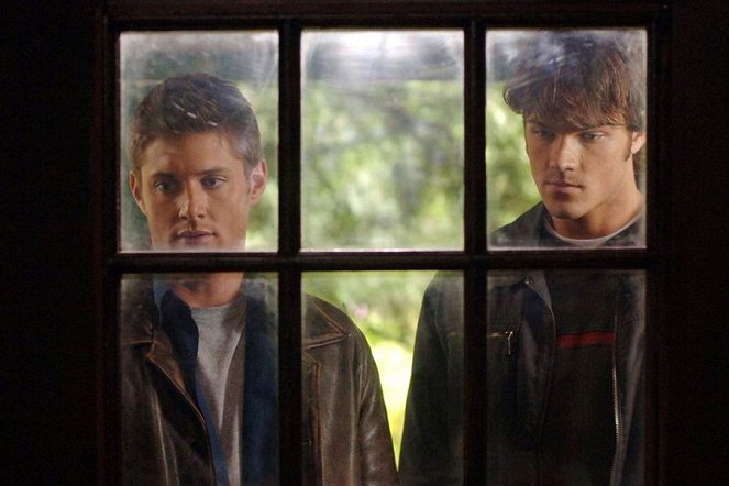 Supernatural - Dead in the Water - Van film - Jensen Ackles, Jared Padalecki