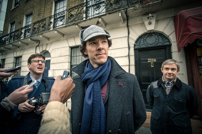 Sherlock - El coche fúnebre vacío - De la película - Benedict Cumberbatch, Martin Freeman