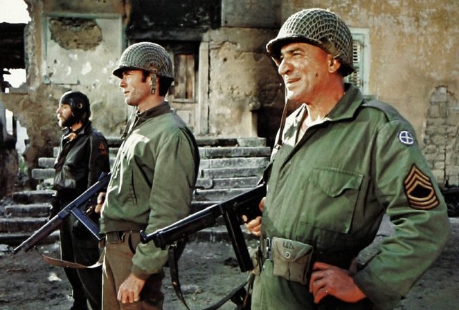 Kelly's Heroes - Photos - Donald Sutherland, Clint Eastwood, Telly Savalas