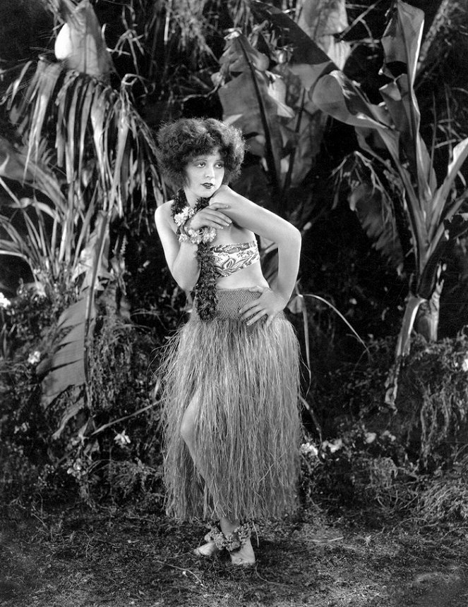 Hula - Filmfotók - Clara Bow