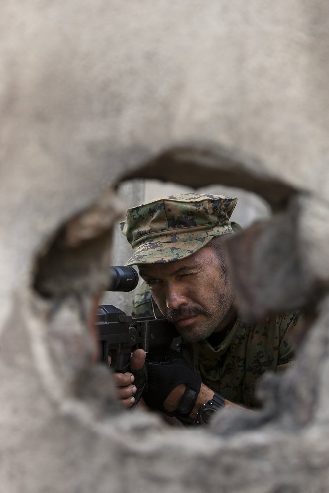 Sniper: Reloaded - Photos - Billy Zane
