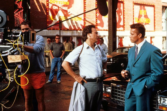 Red Heat - Dreharbeiten - Jim Belushi, Arnold Schwarzenegger