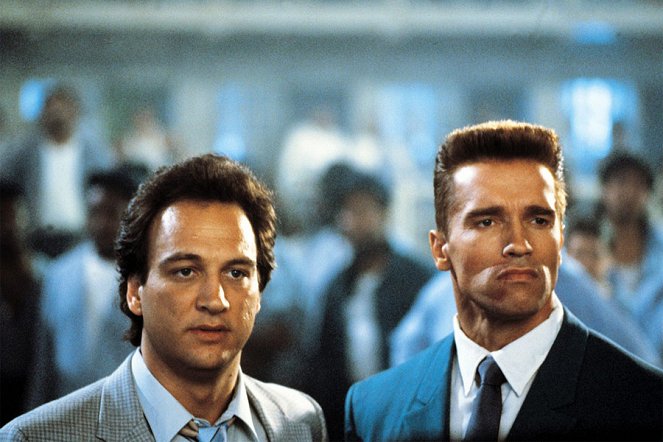 Vörös zsaru - Filmfotók - Jim Belushi, Arnold Schwarzenegger