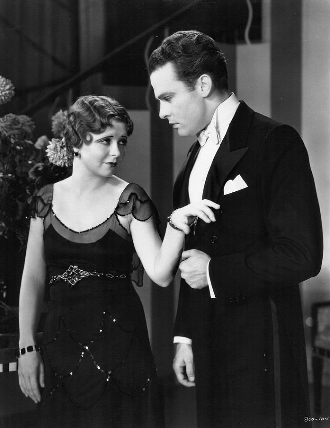 Love Among the Millionaires - Filmfotos - Clara Bow, Stanley Smith