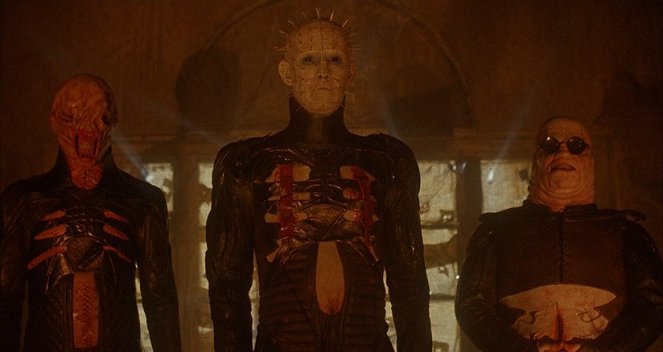 Hellraiser: Wysłannik piekieł - Z filmu - Doug Bradley