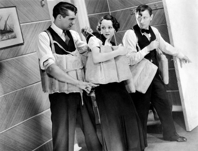 Gambling Ship - De la película - Cary Grant, Benita Hume, Roscoe Karns