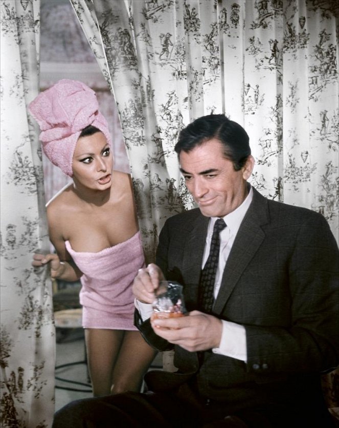 Arabesque - Photos - Sophia Loren, Gregory Peck