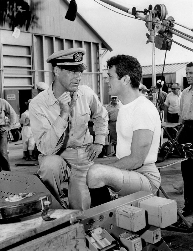 Operace Spodnička - Z natáčení - Cary Grant, Tony Curtis