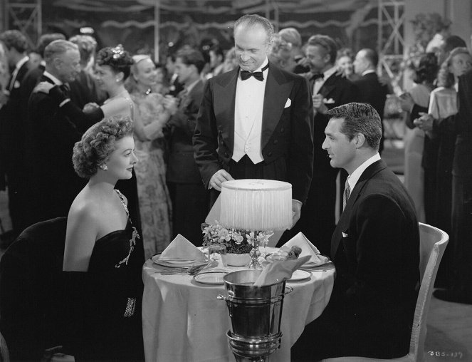 Minä näin hänet ensin - Kuvat elokuvasta - Myrna Loy, Cary Grant