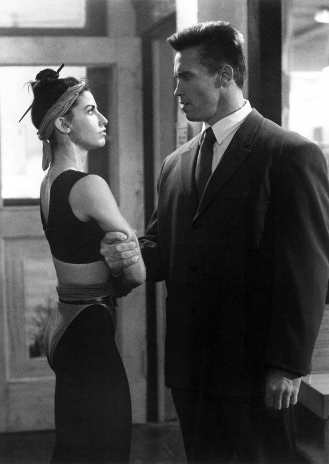 Red Heat - Photos - Gina Gershon, Arnold Schwarzenegger