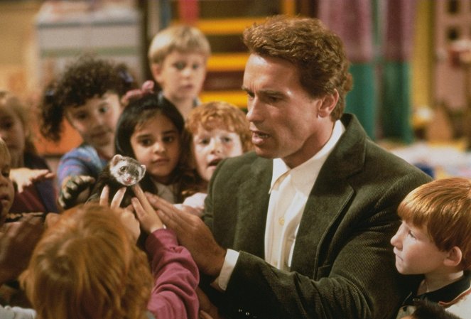 Gliniarz w przedszkolu - Z filmu - Arnold Schwarzenegger, Adam Wylie