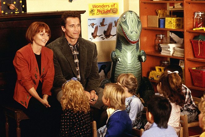 Gliniarz w przedszkolu - Z filmu - Pamela Reed, Arnold Schwarzenegger