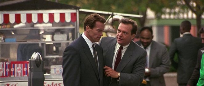 True Lies - Van film - Arnold Schwarzenegger, Tom Arnold