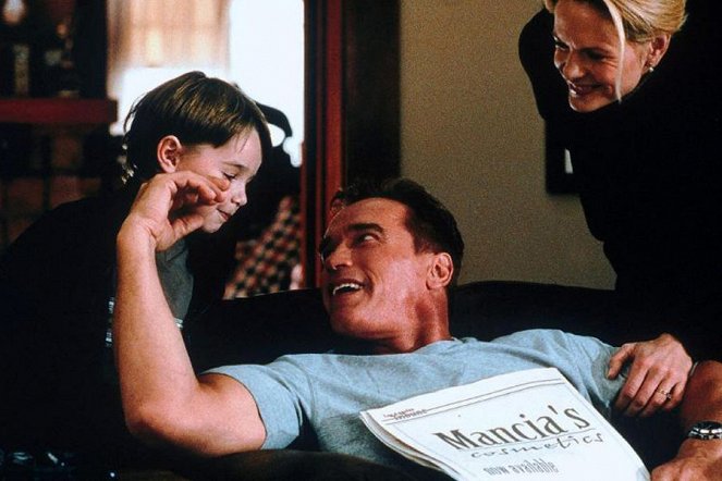 Daño colateral - De la película - Arnold Schwarzenegger, Lindsay Frost