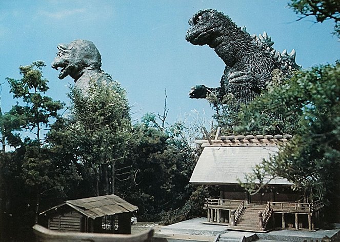 Godzilla - Frankenstein jagt Godzillas Sohn - Filmfotos