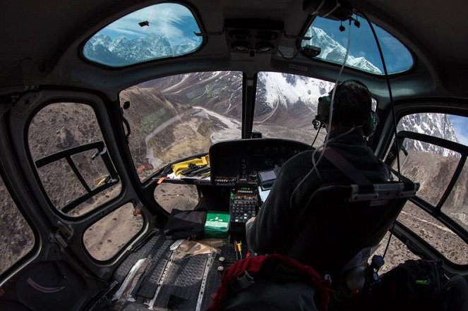 Everest Avalanche Tragedy - Filmfotos