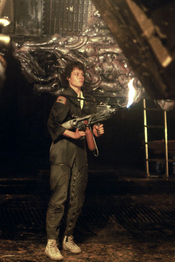 Alien - Das unheimliche Wesen aus einer fremden Welt - Filmfotos - Sigourney Weaver