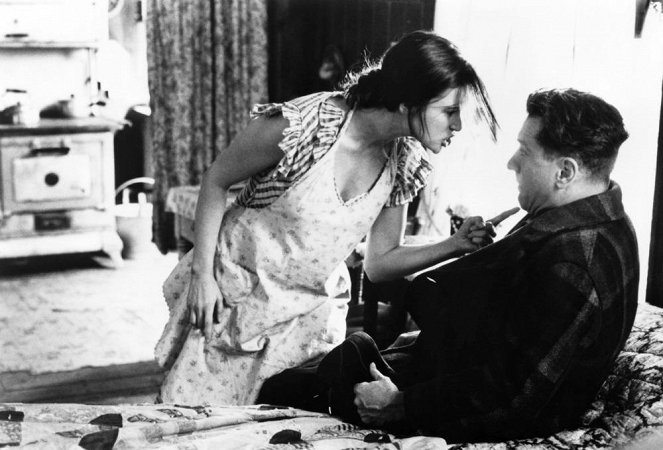 We're No Angels - Photos - Demi Moore, Robert De Niro
