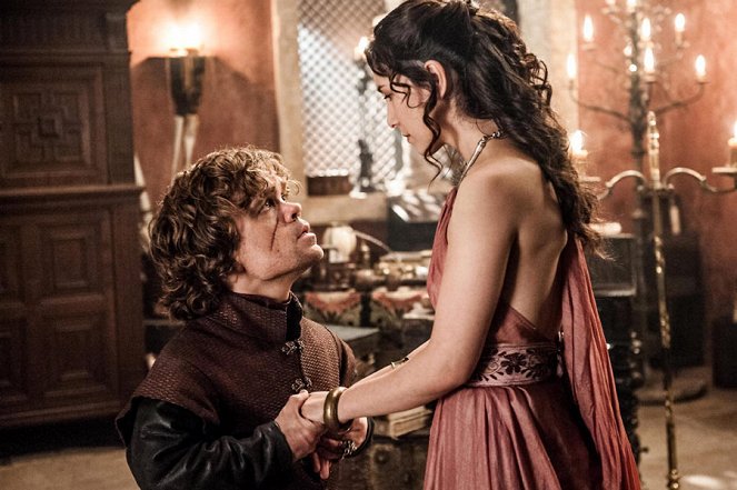 Game of Thrones - The Bear and the Maiden Fair - Photos - Peter Dinklage, Sibel Kekilli