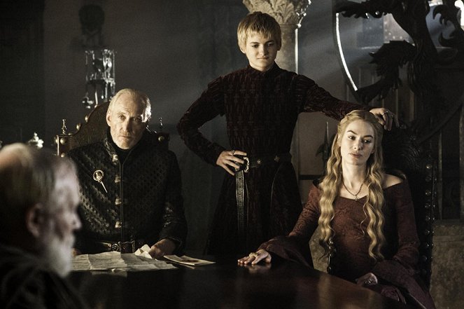 Game of Thrones - Season 3 - Mhysa - Photos - Charles Dance, Jack Gleeson, Lena Headey