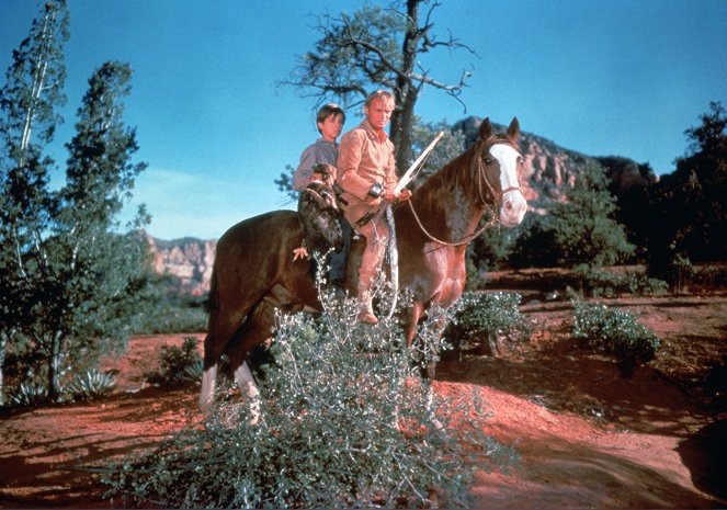 The Last Wagon - Filmfotók - Tommy Rettig, Richard Widmark