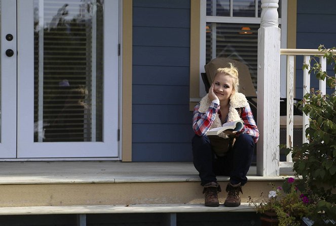 A Daughter's Nightmare - Filmfotók - Emily Osment