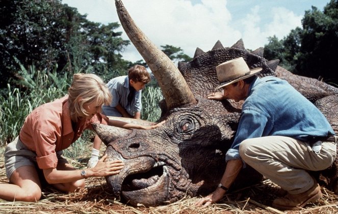 Jurassic Park - Photos - Laura Dern, Sam Neill